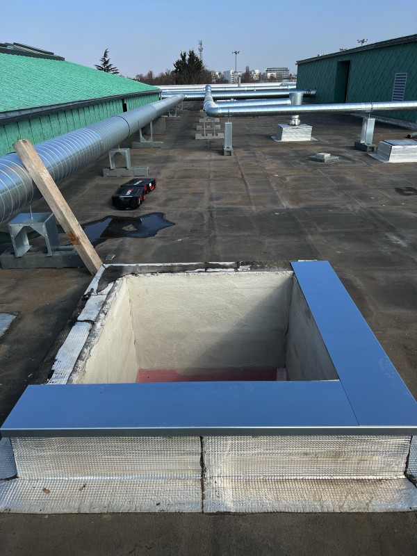 Installation exutoire de fumée