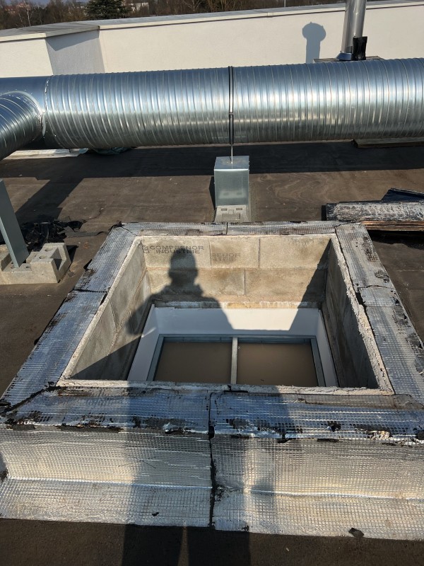 Installation exutoire de fumée