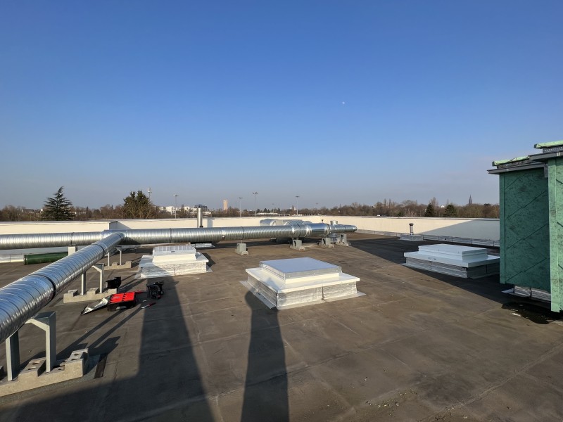 Installation exutoire de fumée